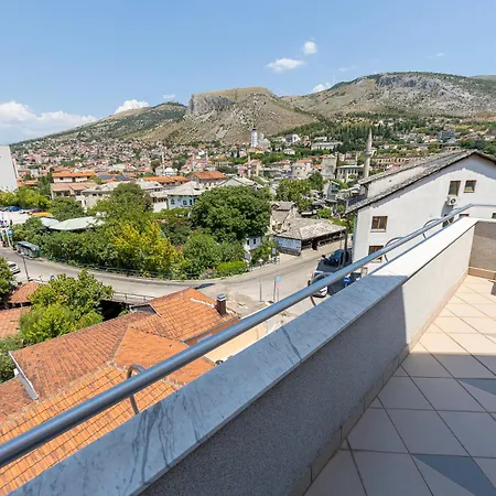 Demadino Aparthotel 3*