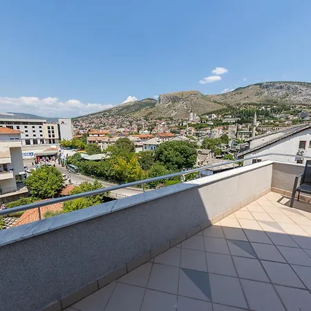 Demadino Aparthotel