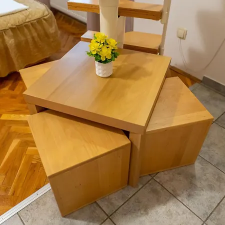 Demadino Aparthotel 3*