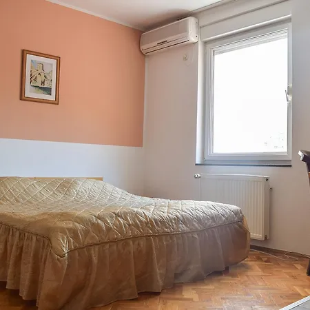 Demadino 3*